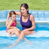 Piscina Familiar Lounge Pool 2.24m x 2.16m x 76cm 590 Litros