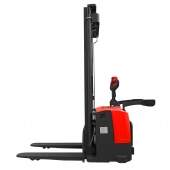 Empilhadeira Elétrica Tracionária 1.5ton 6mts Elevação Patolada Garfo 1150 mm
