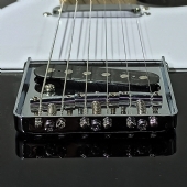 Guitarra Elétrica Telecaster Maple Escala 480 mm 2 Captadores