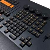 Mesa de Iluminação DMX MA com Case Bivolt
