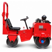 Rolo Compactador Diesel 9HP 1 Ton Assento Pé de Carneiro Vibratório 800mm