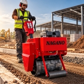 Rolo Compactador Vibratório 7 HP a Gasolina Pé de Carneiro 600 mm 13 kN com Tração Hidráulica