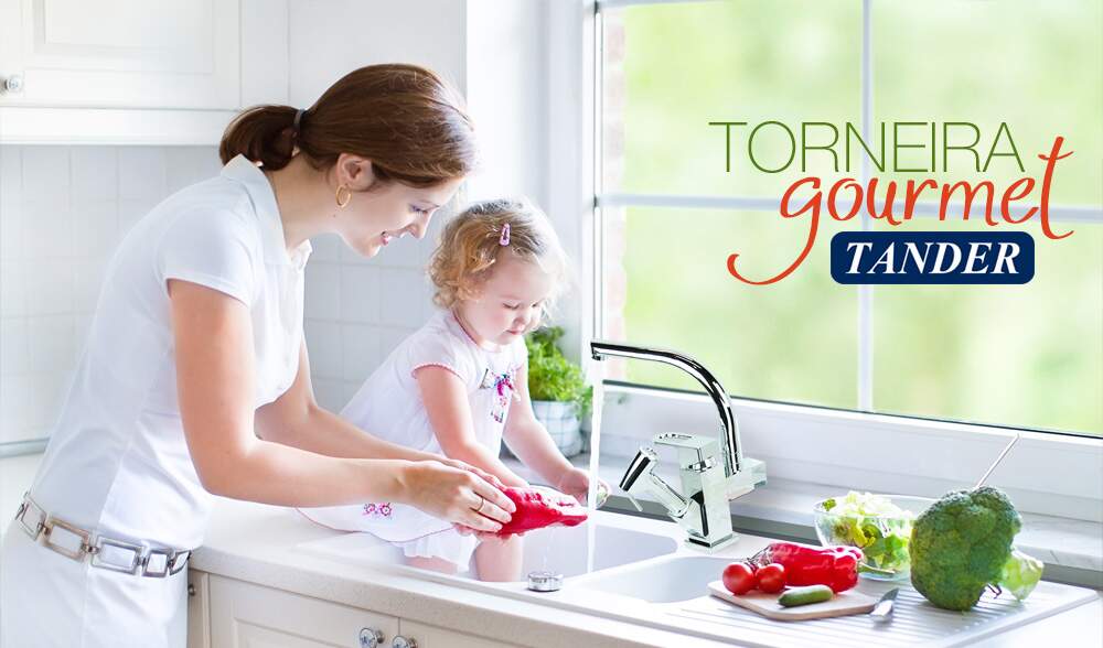 Torneira Gourmet Cromada para Cozinha com Misturador Monocomando - THT01 Tander