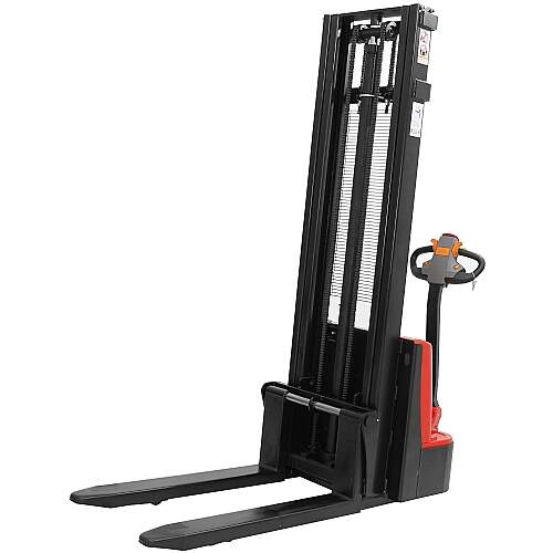 Empilhadeira Elétrica Tracionária 1.5ton 3.5mts Elevação Patolada Garfo 1150 mm