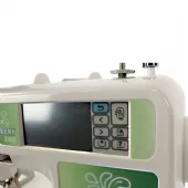 Máquina de Bordar Compacta 72 Bordados na Memoria Bivolt - TB900R